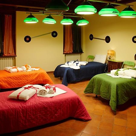 Mantua Hostal Eksteriør bilde