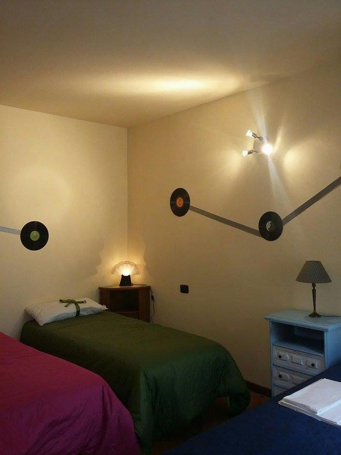 Mantua Hostal Eksteriør bilde