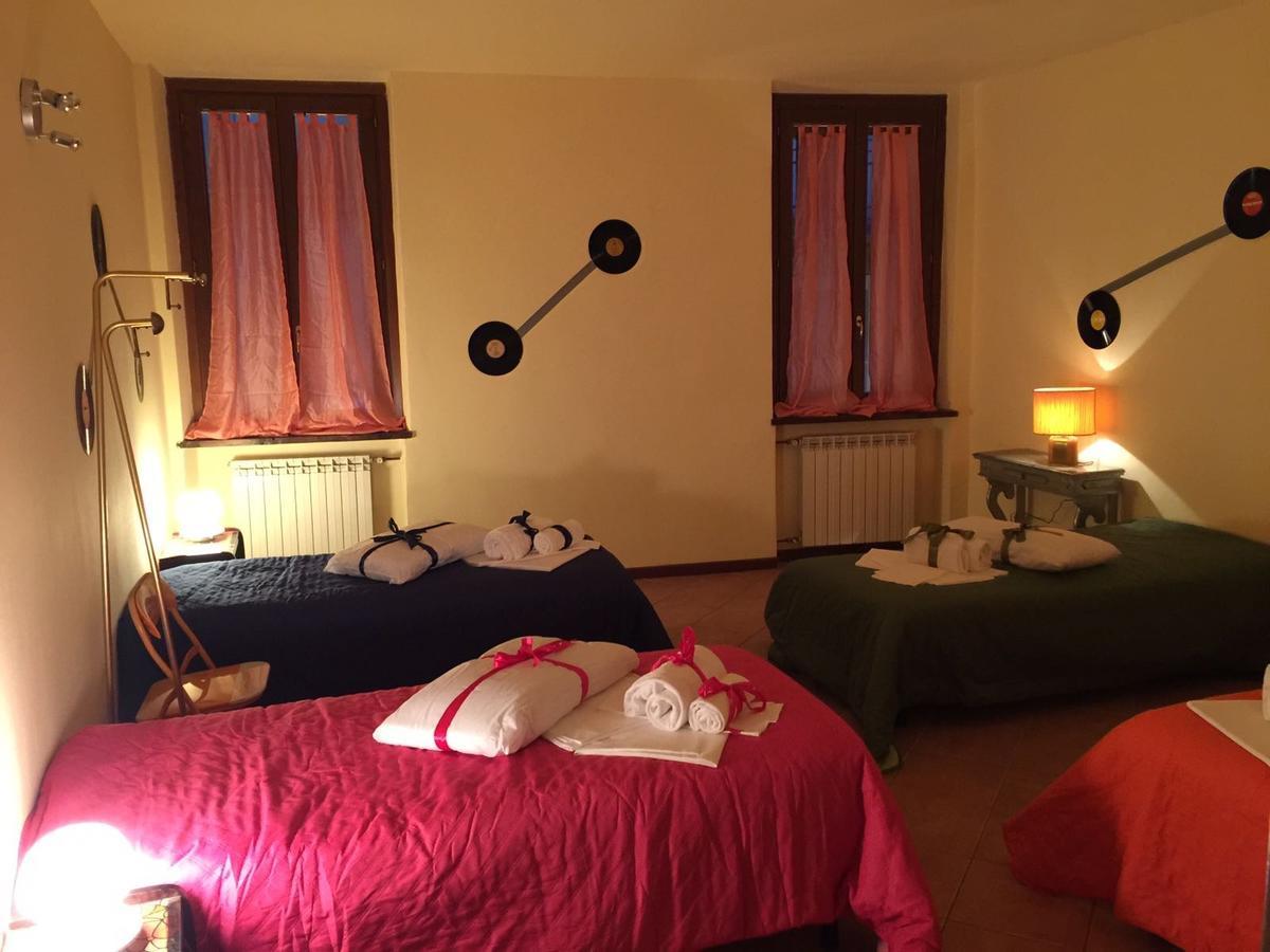 Mantua Hostal Eksteriør bilde